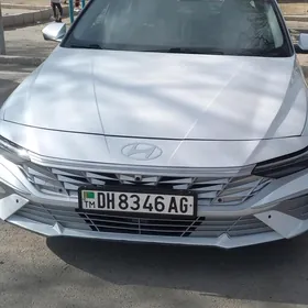 Hyundai Elantra 2023
