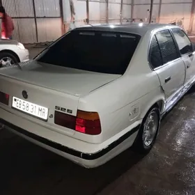 BMW 525 1992