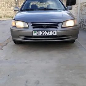 Toyota Camry 1998