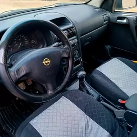 Opel Astra 1999
