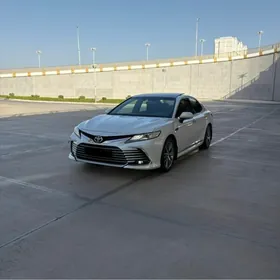 Toyota Camry 2022