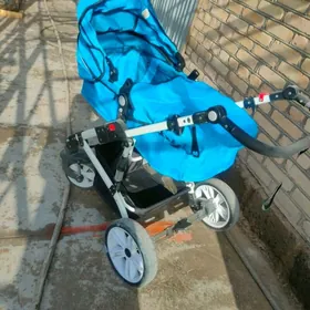 Детская коляска