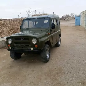 UAZ 469 1999