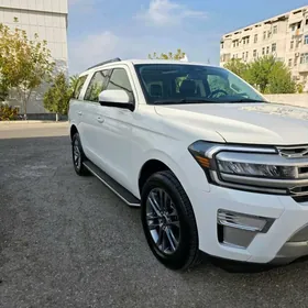 Ford Expedition 2022