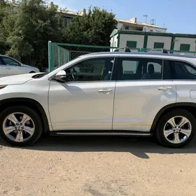 Toyota Highlander 2016