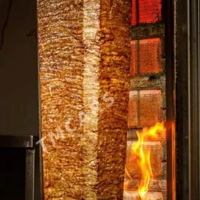 Донерчи усста Doner usstasi