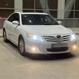 Toyota Camry 2010