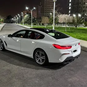 BMW M8 2021