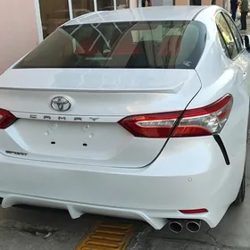 Toyota Camry 2020