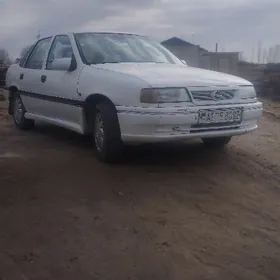 Opel Vectra 1990