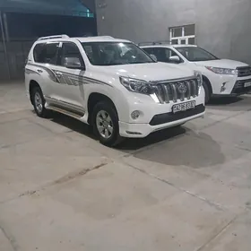 Toyota Land Cruiser Prado 2014