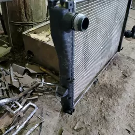 Bmw radiator