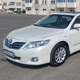 Toyota Camry 2010