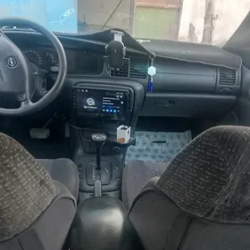 Opel Vectra 1998
