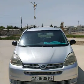 Toyota Sienna 2005