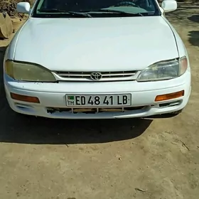 Toyota Camry 1992