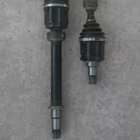 Granat TAÝOTA UGRY IÇKI OKAÑ.