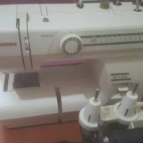 Awerlok mashyn  tikin mashyn