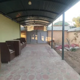 Продаю дачу 2-х этажный коттед