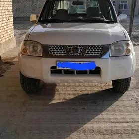 Nissan Navara 2008