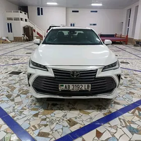 Toyota Avalon 2018