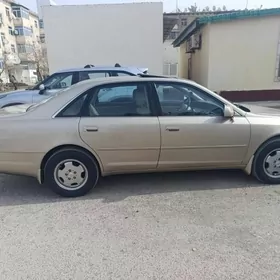 Toyota Avalon 2004