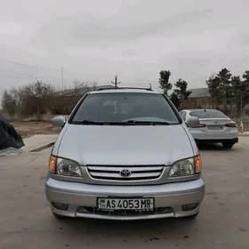 Toyota Sienna 2003