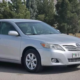 Toyota Camry 2010
