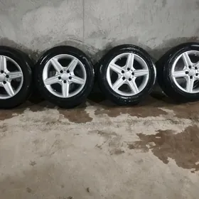 16lyk Mersedes disga