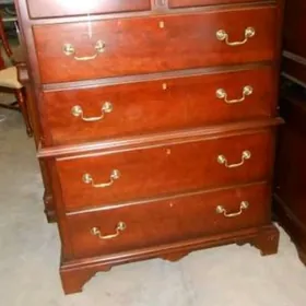 Комод из натурального дерева