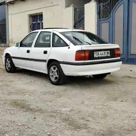 Opel Vectra 1990