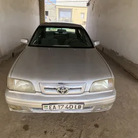 Toyota Vista 1995