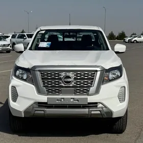 Nissan Navara 2024