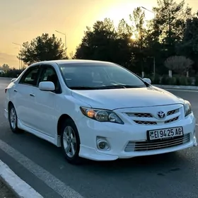 Toyota Corolla 2012