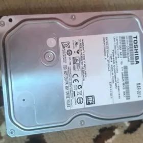 досткмй диск Toshiba 1 TB