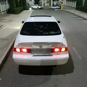 Toyota Camry 2000