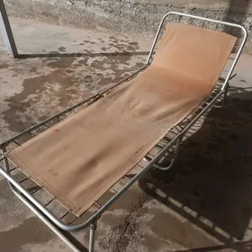 раскладушка