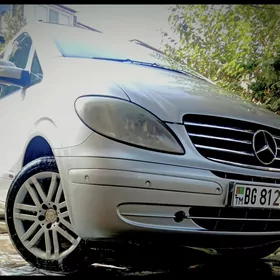 Mercedes-Benz Viano 2005