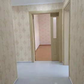 Mir 8 satlyk 1 etaj 2 komnat