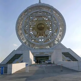 Гоголь Грибоедова 4-ком 1-эт