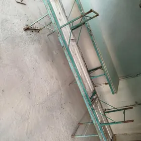 стол скамейками