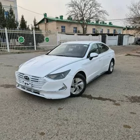 Hyundai Sonata Hybrid 2022