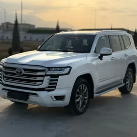 Toyota Land Cruiser 2023