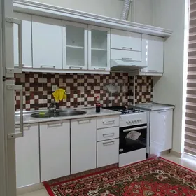 Arenda Gurtly Elitka