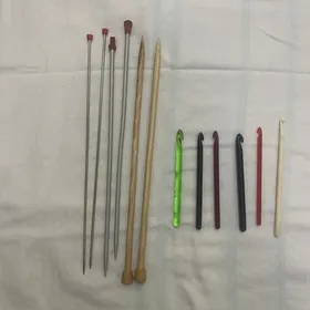 Спицы и крючки для вязания