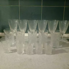 Распродажа хрусталя и посуды