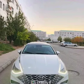Hyundai Sonata 2021