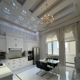 Чехова 3 комнаты  5 этаж