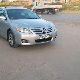 Toyota Camry 2010