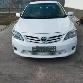 Toyota Corolla 2013